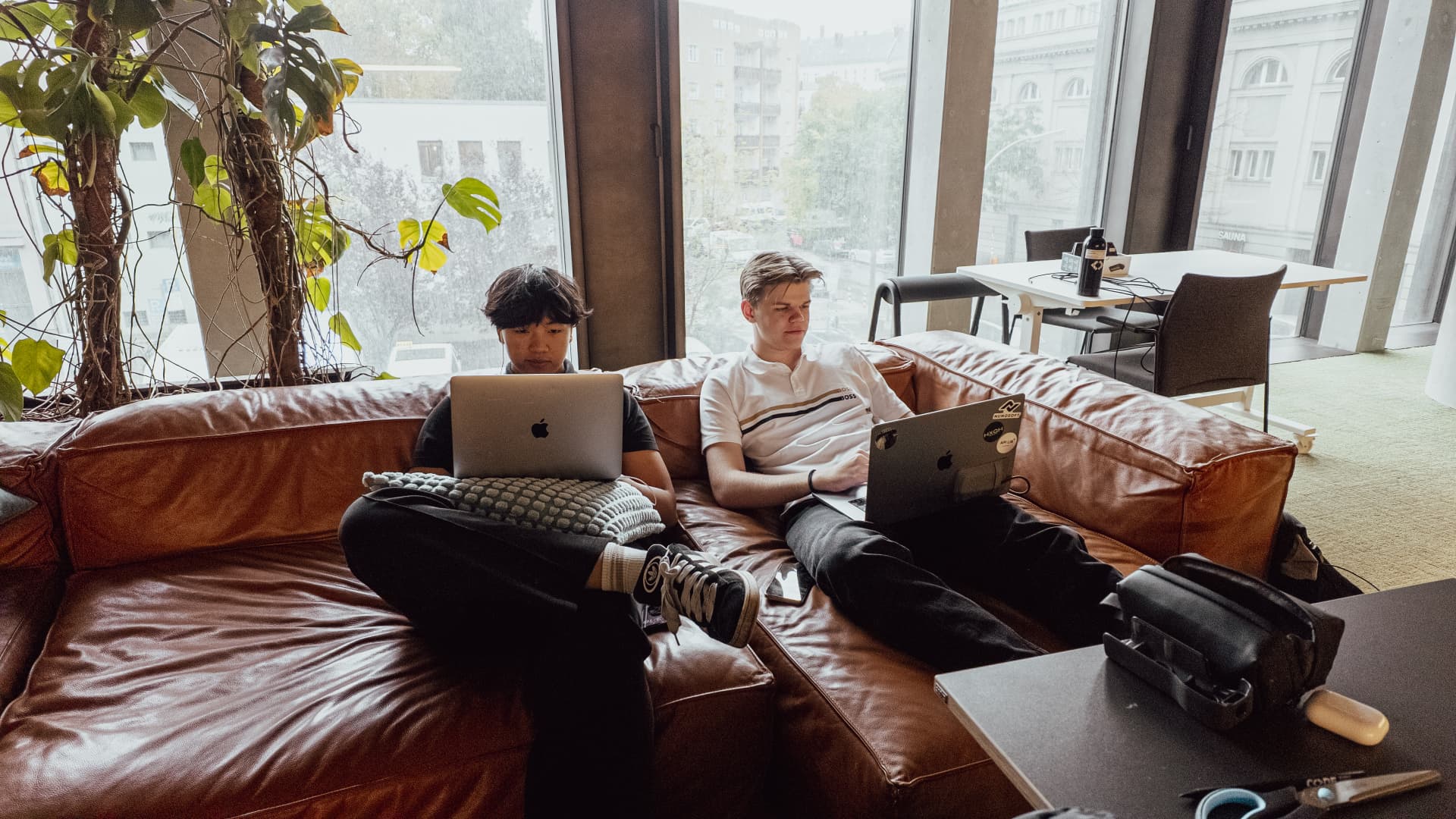 Sandro working on a laptop in a Berlin studio